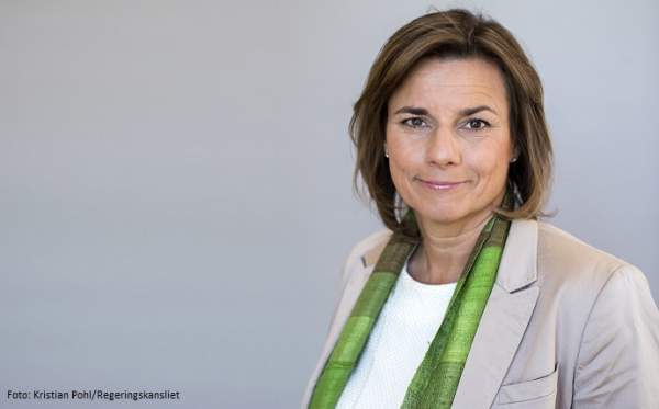 Hej Isabella Lövin, minister för internationellt utvecklingssamarbete och klimat (MP)