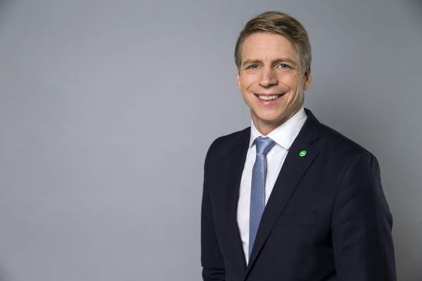 Hej Per Bolund, finansmarknads- och konsumentminister (MP)